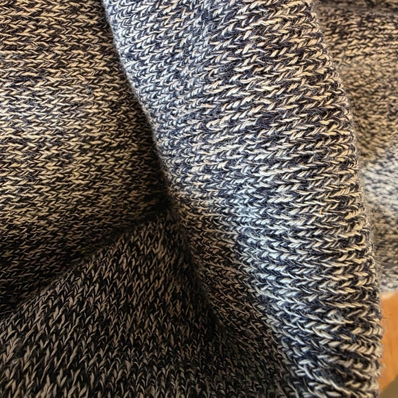 Patagonia Everday Beanie Set Of 2 - Blue and Brown - Picture 13 of 13